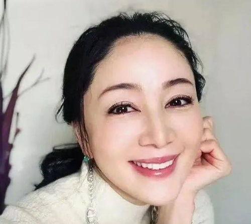 日本网红阿姨,揭秘她的魅力与生活点滴