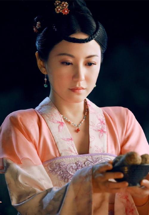 女明星若兰,璀璨星河中的璀璨明珠