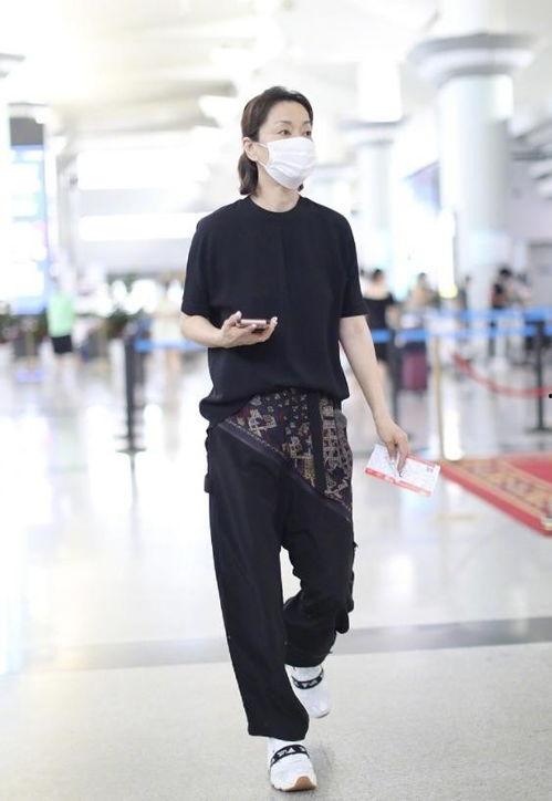 明星飞鼠裤,明星效应引领时尚新风尚